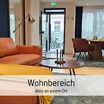 Fewokoko-Privat Apartment Zentral Rheinufer Altstadt Messe Landtag Königsallee