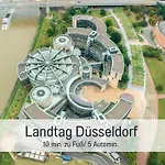Fewokoko-privat Zentral Lorettoviertel Rheinufer Altstadt Messe Landtag Koenigsallee Apartment