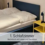 Fewokoko-privat Zentral Lorettoviertel Rheinufer Altstadt Messe Landtag Koenigsallee * Dusseldorf